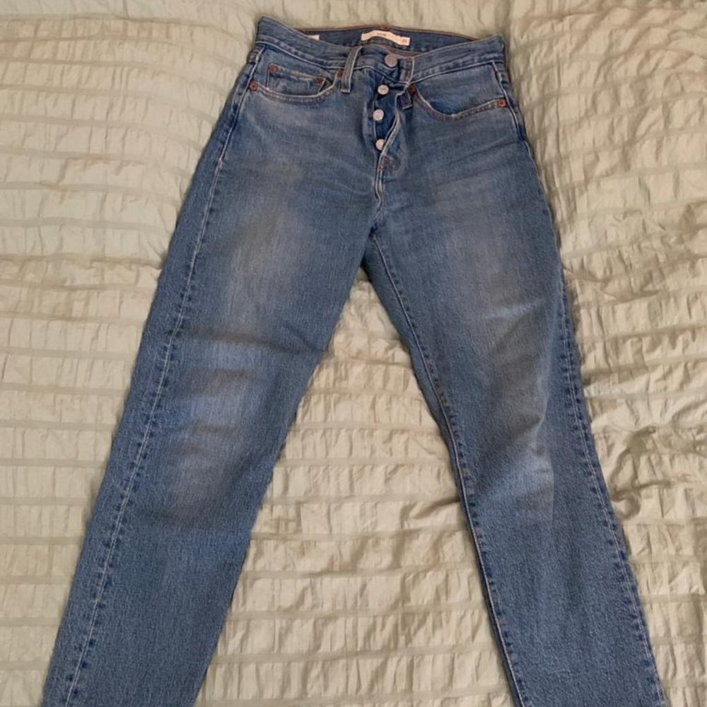 Levi's Wedgie Jeans